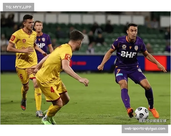 喷气机半场领先墨尔本胜利 巴多拉托梅开二度锁定优势